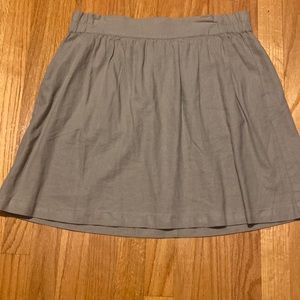 Loft skirt khaki medium petite, elastic waist, pockets